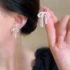 Pendientes Metálicos de Lazo Estilo Ballet para Mujer Exquisitos Pequeños Pendientes Versátiles Diseño de Nicho Dulce Joyería para Orejas de Cinta