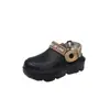 Zapatos Croc para niños y niñas, zapatos Croc de punta cerrada de moda, nuevos zapatos de playa transpirables de suela blanda de verano para exteriores de doble uso