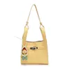 Bolsa Pequena Casual e Fashion para Mulheres 2025 Nova Elegante Fashion Bolsa de Mão Kelly Bolsa Pequena Transversal de Alto Padrão para o Verão