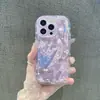 Gasa emplumada, patrón floral morado brillante, suave y adecuado para la funda del teléfono Apple 17 Pro, funda rígida para iPhone 18 con láser chapado en oro