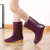 Botas de lluvia transparentes de gel moda zapatos impermeables engrosados botas de lluvia altas para adultos Zapatos de goma de trabajo para mujer cubrezapatos antideslizantes para cocina