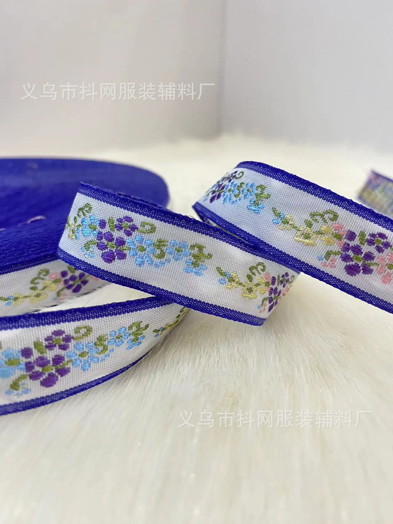 2cm提花刺绣织带
