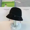 Sombrero de pescador simple y elegante, estilo japonés, sombrero de punto para adelgazar la cara, sombrero de sol para otoño e invierno, a prueba de viento y cálido, sombrero de pescador para adelgazar la cara