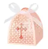 Caja de dulces para boda cortada con láser estilo europeo, caja de papel blanca con diseño de cruz hueca, caja de regalo para bautizo y comunión, en stock