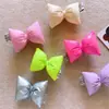 Horquilla de pan de color fluorescente brillante para niños de Otoño e Invierno pinza de pico de pato con bordado de texto de hilo de coche pinza superior para niñas