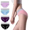 Set de 4 Panties de Algodón para Mujer de Cintura Media con Efecto Levanta Glúteos, Bloques de Color, Talla Grande, Estilo Delgado, en Stock para Comercio Transfronterizo