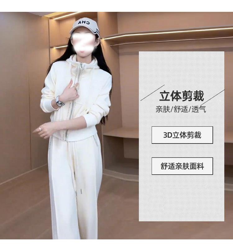 跨境淘货源分销2023秋冬季新款街头潮流减龄小个子爆款欧货网红款运动套装休闲运动气质休闲时尚流行新款秋装秋装女装时尚套装套装女装秋季套装女套装女女士运动服女装两件套套装卫衣套装休闲套装秋季套装女装时尚套装盐系休闲套装女装2023百搭设计感小众洋气欧货阿里国际站跨境采购Cross-border, shopping source, foreign trade, export, distribution 2023 fall, winter, new, street trend, explosive, European goods, network red, sportswear, leisure sports, temperament leisure, fashion popular, new autumn wear, autumn women's wear, fashion suit, women's wear, women's wear, women's wear, women's sportswear, women's two-piece, hoodie suit, casual suit, autumn suit, women's wear, Fashion suit salt department, casual suit women's dress, Ali International Station, cross-border procurement