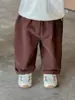Ropa para Niños Estilo Coreano Conjunto de Otoño Ropa de Otoño para Bebé 2026 Chaleco para Niños Camiseta Rayada para Niños Conjunto de Pantalones Casuales