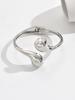 Centenas de pulseiras de moda de alta qualidade com senso de estilo, pulseira de nicho simples com textura metálica que não desbota, pulseira de luxo leve para homens e mulheres, fabricantes atacado