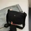 Bolso de Hombro Ligero Acolchado para Mujer, Bolso Cruzado Casual Simple para el Trabajo, Bolso Cruzado Versátil Texturizado con Múltiples Compartimentos Transfronterizo