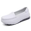 Zapatos de enfermera blancos con cojín de aire en stock para mujer, de otoño, antideslizantes, planos, transpirables, cómodos, de suela suave, para médico, zapatos blancos