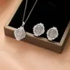 Conjunto de Brincos e Colar Weidni de Luxo Acessível, High-End, Elegante, Moderno e Versátil, Atacado para Mulheres