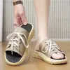 Chinelo Masculino 2025 Verão Novo Antiderrapante Casual Masculino para Uso Externo Esportivo Solado Grosso Sandálias de Praia Sapatos de Praia