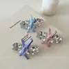 Piranha de Cabelo de Alta Qualidade Estilo Coreano com um Lindo Laço de Pérola, Strass Ultra Brilhantes, Presilha de Cabelo de Luxo Leve, Presilha de Franja de Nicho Fashion e Tendência