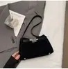 Bolsa de Nicho de Luxo Leve Transfronteiriça para Mulheres, Nova Bolsa Kelly Retrô da Moda, Bolsa Transversal de Ombro Único Casual da Moda para Mulheres