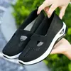 Dropshipping Transfronterizo de Zapatos de Mujer de Talla Grande, Zapatos de Malla Transpirables y Cómodos al por Mayor, Zapatos de Malla Casuales y Versátiles para Madres de Mediana Edad y Mayores