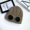Gafas cortavientos y gorros de esquí forrados de forro polar para otoño e invierno para hombres y mujeres, Gafas y gorros de punto cálidos de lana estilo europeo y americano de Amazon