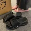 Pantuflas de Exterior de Moda para Mujer, Nuevo Estilo de Verano, Suela Gruesa, que Aumentan la Altura, Antideslizantes, Resistentes al Olor, Sandalias de Playa con Diseño Cruzado, Zapatos Papá para Mujer