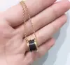 Versión Alta Collar de Cerámica Baojia para Mujer V Oro Oro Rosa Primavera Hombrecito Rojo Cadena para Cintura Clavícula Grande y Pequeña Caridad