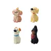 Paisagem em miniatura apresentando adoráveis figuras de filhotes de golden retriever e Lulu da Pomerânia, perfeitas para jardinagem, paisagismo, decorações DIY, enfeites de pendurar e pequenas peças decorativas