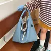 Bolsa de Tecido Fashionável Fresca de Primavera Casual para Mulheres 2026 Nova Bolinhas Estrela Cor Sólida Ombro Transversal Tendência