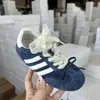 Zapatos de Entrenamiento Moral para Niños 2025 Otoño Nuevo Estilo Tenis de Suela Suave para Niñas Zapatos Planos de Encaje Estilo Ballet Zapatos Casuales para Bebé