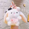 Juguete de Peluche Lindo, Muñeca de Conejo Linda Vestida, Versátil Colgante de Bolsa de Conejito Pequeño, Llavero, Regalo Pequeño