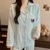 Pijama Adorable y Dulce de Algodón Nube con Solapa y Copas Integradas, Estilo Femenino, Cómodo y Amigable con la Piel, Conjunto de Dos Piezas para el Hogar para Mujeres