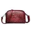 Bolso de Mano Pequeño de Moda para Mujer, Elegante Modelo Nuevo 2026, Cartera para Monedas Elegante Grande de Capacidad con Relieve, Bolso de Mano para Teléfono con Forma de Concha