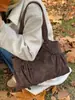 Bolsa Casual Retro de Grande Capacidade para Mulheres 2026 Nova Moda de Inverno Bolsa Tote de Alta Qualidade Bolsa de Ombro Versátil Tendência