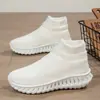 Zapatos Calceta con Suelas Gruesas, Malla Casual Tejido Volador, Nuevos Zapatos para Hombre al por Mayor Transfronterizos, Talla Extra Grande, Suela Suave, Zapatos Ligeros para Mujer, Blanco