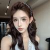 Tiara Ondulada Estilo Chanel Feminina 2024 Novo Estilo Tiara Tecida Topo Cranial Alto Dossel Cartão de Cabelo Solto com Pente Dentado Acessório de Cabeça Antiderrapante
