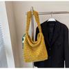 Bolso Mao Mao para Mujer Invierno 2024 Nuevo Bolso de Hombro Cruzado Peludo para Dama Bolso Cubo Versátil Estilo Transfronterizo 2024