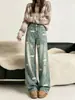 Pantalones vaqueros bordados de estilo coreano para mujer, con corte recto, cintura alta y efecto adelgazante, diseñados para otoño e invierno 2026, con una caída elegante y silueta de pierna ancha.