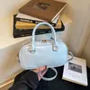 Bolsa de ombro 2026 novo modelo de primavera, bolsa de axila de nicho de alta qualidade para o dia a dia, bolsa transversal, bolsa feminina de designer