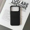 Funda para iPhone 17 Pro Max Imitación Terciopelo Original Patrón de Puntos iPhone 17 Puntos Cubierta Protectora Mate Antideslizante
