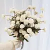 Ramo de Crisantemos Rosas Artificiales de Ping Pong y Dientes de León Transfronterizo Decoración del Hogar Flor de Bola Crisantemo Flores Falsas Arreglo Floral de Boda Fabricante Mayorista