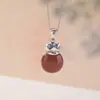 Yiluyin Prata de Lei S925 Ágata Vermelha do Sul Estilo Vintage Moeda Pequena Saco da Sorte Pingente com Padrão Espiral Novo Estilo Chinês Pingente de Prata
