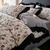 2026 Nuevo Juego de Cuatro Piezas de Lino Puro Amigable con la Piel Estilo Sábana Estilo Colcha Textura Transpirable Opcional Ropa de Cama