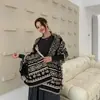 2025 Otoño e Invierno para Mujer Nueva Moda Versátil Chal Bufanda Elegante de Gama Alta Bufanda Cálida Casual con Tótems Doble Cara