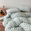 Conjunto de lençóis de cama quentes de inverno espessados estilo Ins, capa de edredom de veludo de leite de quatro peças, conjunto de cama de três peças para dormitórios, estilo lençol de elástico de 1,8 metro