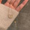 Collar hueco con colgante de oso para mujer, cadena de clavícula, diseño de nicho simple para mujer, estilo frío 2023