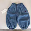 Pantalones Rayados Antimosquitos para Niños Delgados de Verano para Niños y Niñas Tencel Pantalones Largos Suaves de Marca Moderna Bebé Color Sólido Pantalones Linterna Transpirables