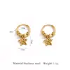 Pendientes Exquisitos de Lujo Ligero con Forma de Estrella Coreanos y Japoneses para Mujer, Brazaletes para Oreja de Acero Inoxidable, Aros Huecos para Oreja, Pendientes Lindos Simples Versátiles