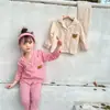 2025 Nuevo Otoño Estilo Coreano Ropa Infantil Niñas Oso Bordado Mangas Largas Pantalones Conjunto de Ropa para el Hogar Pijama de Cuadros para Bebé