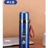 Botella de agua deportiva de gran capacidad con cabeza de bala blindada, termo de moda de acero inoxidable 304, vaso de agua con cuerda para deportes al aire libre