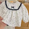 Conjunto de outono para meninas, novo estilo 2026, conjunto de duas peças moderno, camisa infantil, estampa floral para bebê, estilo coreano