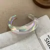 Design de Pulseira Larga em Resina com Gradiente Bege Castanho Claro Transfronteiriça Europeia e Americana, Pulseira Minimalista de Nicho, Acessório de Mão Versátil na Moda