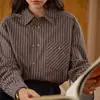 Camisa de manga larga a rayas retro estilo francés para mujer, nueva colección otoño 2026, corte holgado, tejido cepillado