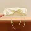 Pinza banana de satén plisado estilo francés para recogidos de mujer, pasador grande para coletas altas, pinza de agarre vertical con un toque de alta gama